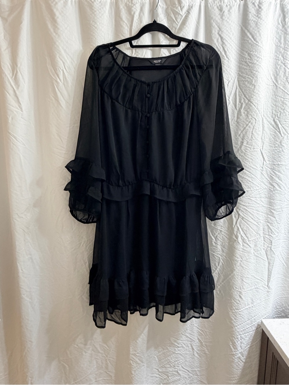 Simply Vera Knee Length Dress. Size 1X.